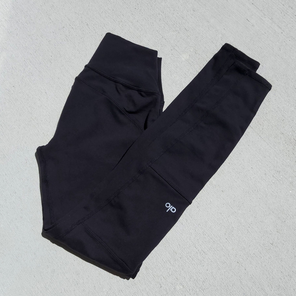 ALO Yoga High Waist Cargo Leggings - Black - Womens Small Athletic Fit Casual
